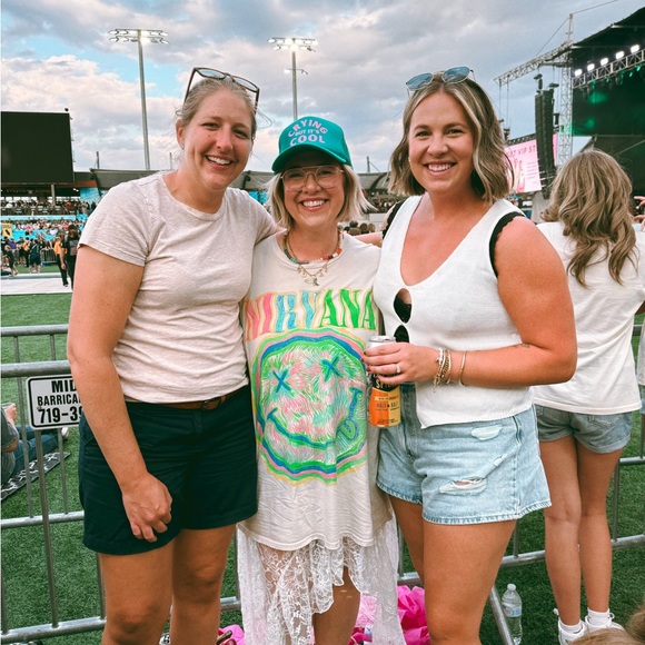 Meet your Posher, Bailey - Picture 1 of 1